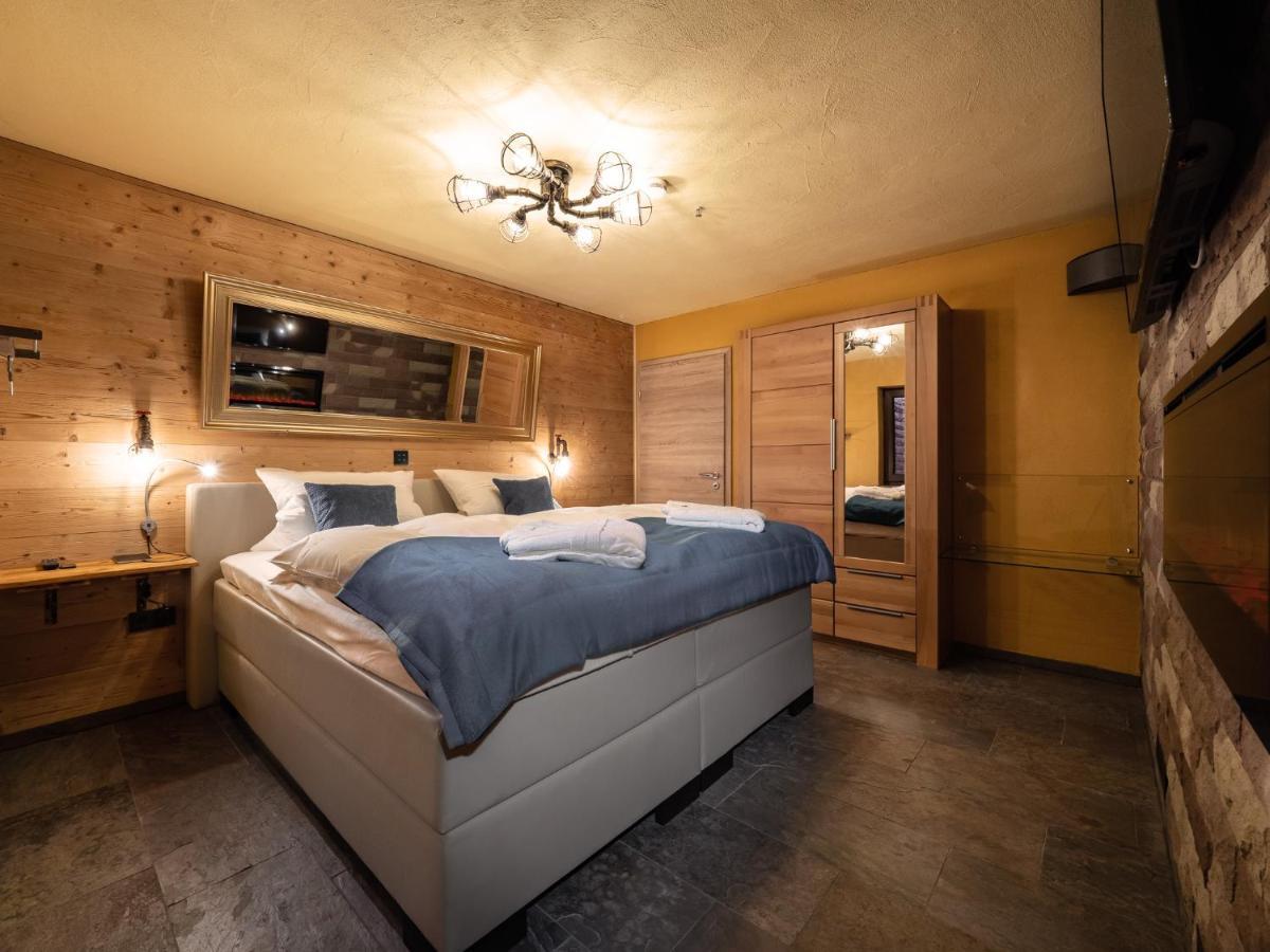 Ferienwohnung Altschloss Eppenbrunn Ngoại thất bức ảnh